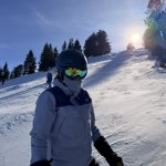 Maya shreddin some pow