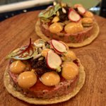 Quique Crudo: walk-innable sleeper hit